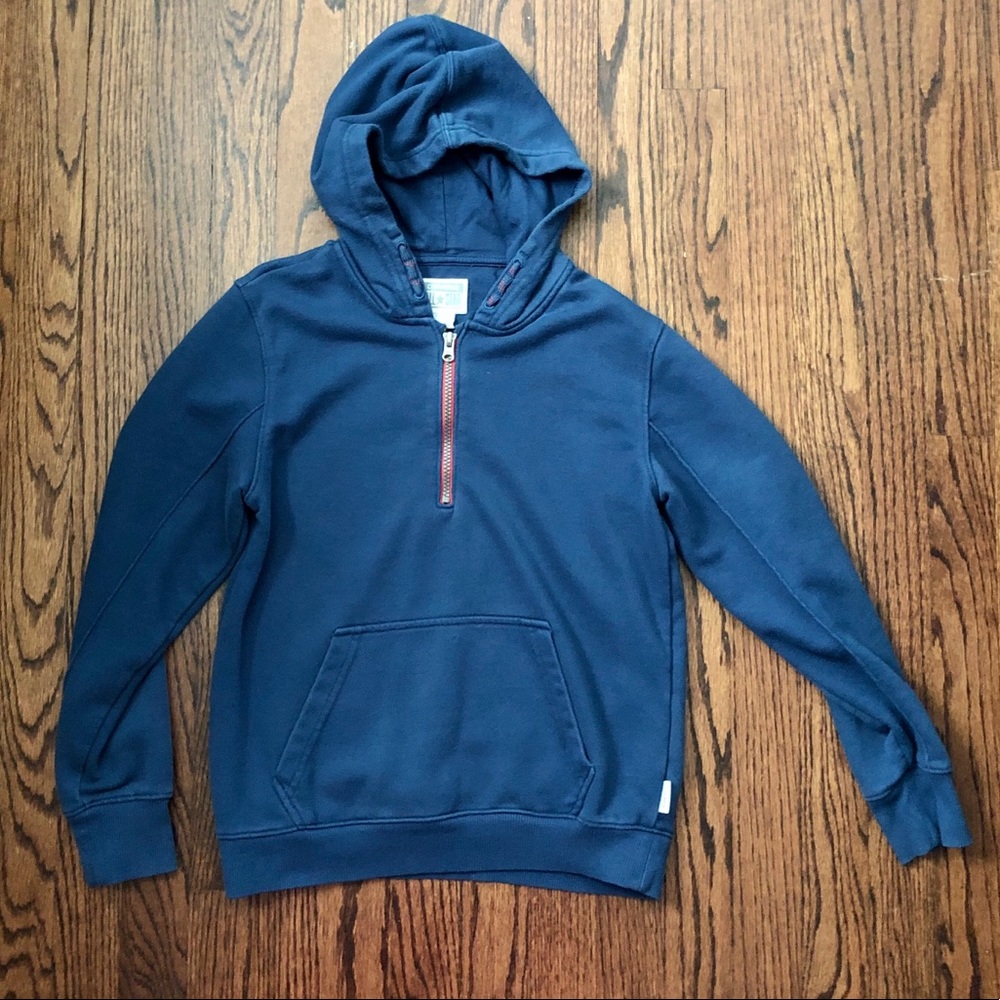 Converse Pintuck Pullover Sweatshirt. Size M 10/12
